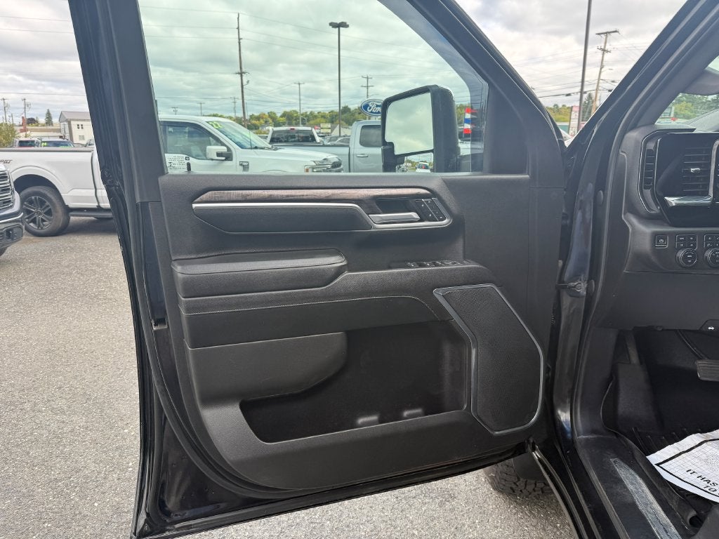 2024 Chevrolet Silverado 2500HD LTZ