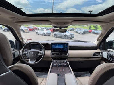 2022 Lincoln Navigator L Reserve