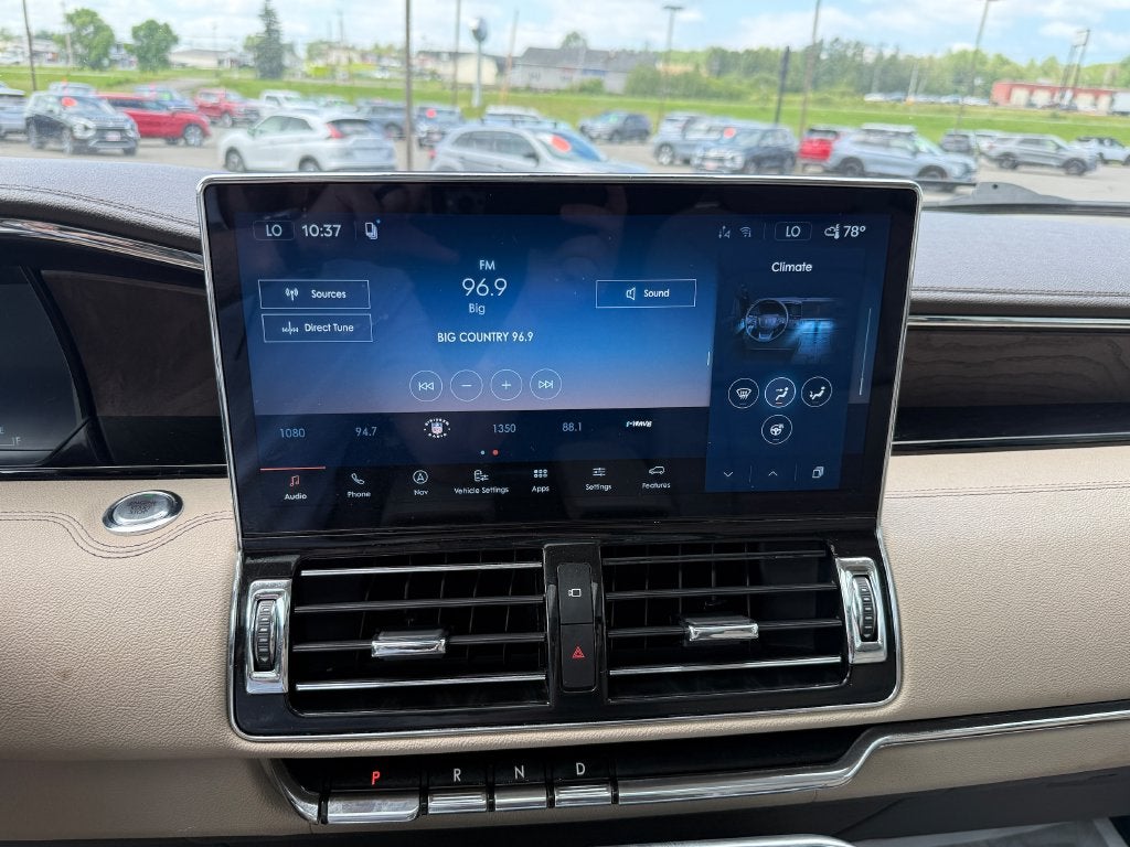 2022 Lincoln Navigator L Reserve