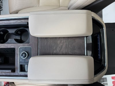2022 Lincoln Navigator L Reserve